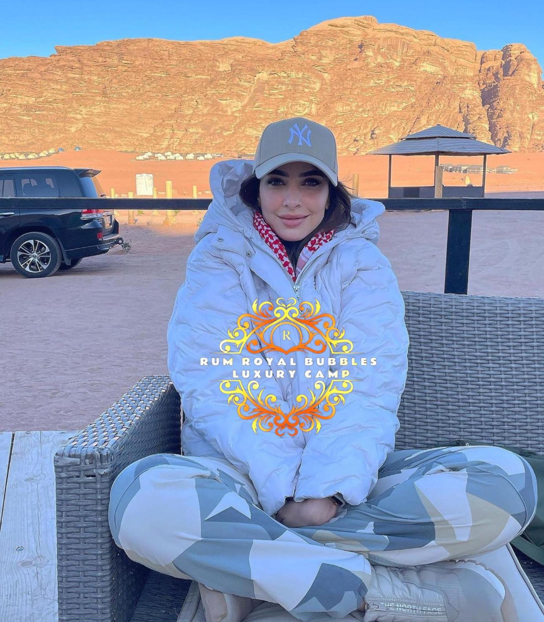 Rum Royal Bubbles Luxury Camp Apartment Wadi Rum Bagian luar foto